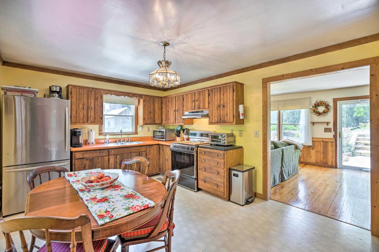 Charming Cottage Less Than 10 Mi To Wineries And Skiing! Nellysford ภายนอก รูปภาพ