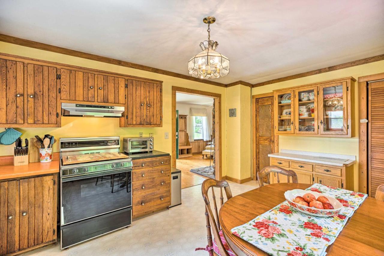 Charming Cottage Less Than 10 Mi To Wineries And Skiing! Nellysford ภายนอก รูปภาพ