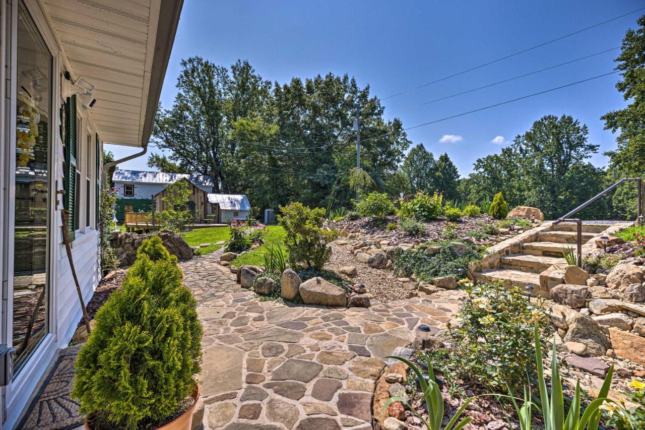 Charming Cottage Less Than 10 Mi To Wineries And Skiing! Nellysford ภายนอก รูปภาพ